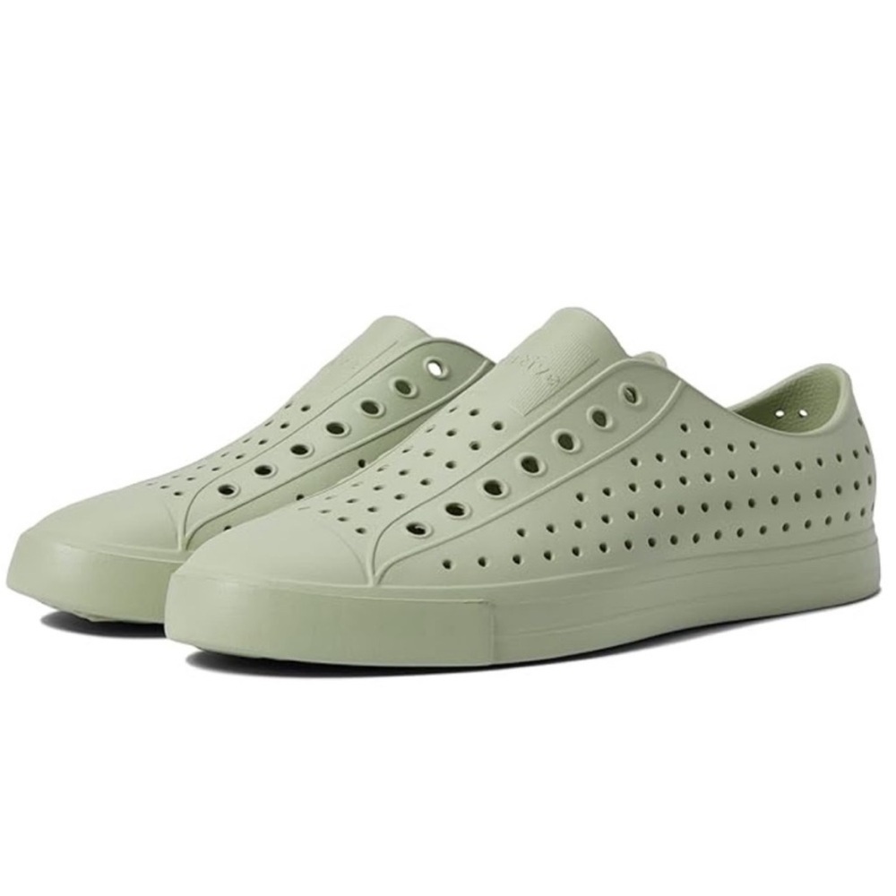 Native Jefferson Lightweight Water Resistant Green Slip On Sneaker Shoe M 7 W 9